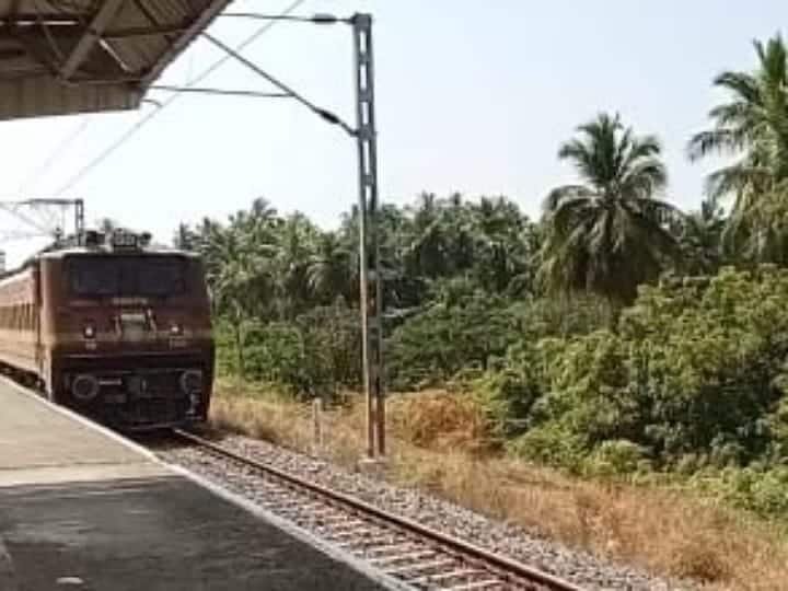 Wangal Railway Station Is Permanently Closed Due To Lack Of Passenger Reception At Karur – TNN | நிரந்தரமாக மூடப்படும் வாங்கல் ரயில் நிலையம்