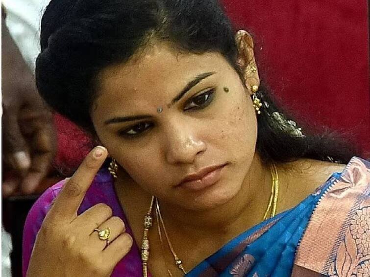 Mayor Priya: அதிகரிக்கும் கொசுத்தொல்லை! சாலையில் சுற்றித்திரியும் மாடுகள்! அதிகாரிகளுக்கு மேயர் பிரியா போட்ட உத்தரவு!