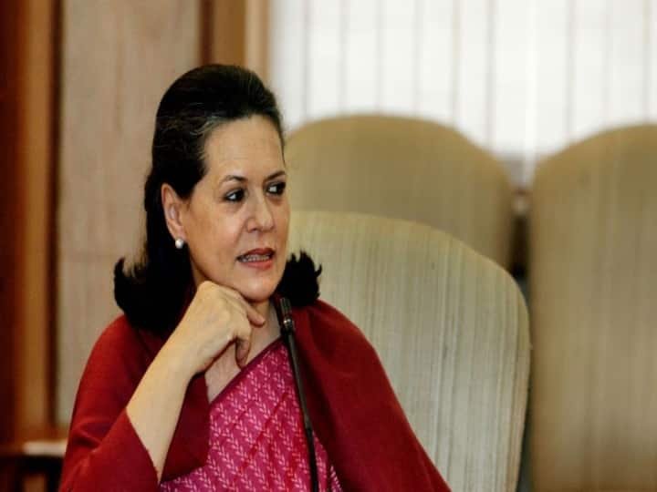 சோனியா காந்தி போட்டியின்றி ராஜ்யசபா எம்.பி.யாக தேர்வு