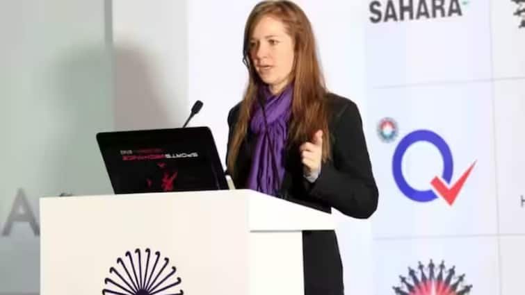 hockey india ceo elena norman resigns after a 13 year here know latest tamil sports news