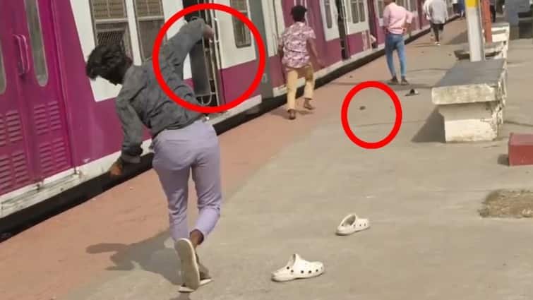 ரயிலில் மாணவர்கள் மோதல்! காவல்துறை முன் நடந்தேறிய சம்பவம்! 60 பேர் டிஸ்மிஸ்!