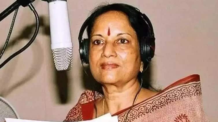 late singer vani Jayaram first memorial day today | Vani Jayaram: “கானக்குயில்” வாணி ஜெயராமின் முதலாமாண்டு நினைவு தினம்