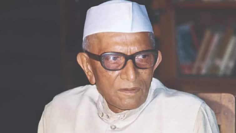 Former PM Morarji Desai: வாழ்நாளில் 24 முறை மட்டுமே பிறந்தநாள் கொண்டாடிய மொரார்ஜி தேசாய்.. ஓர் அலசல்..