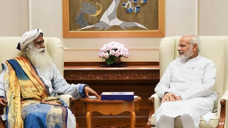 pm modi wishes to sadhguru jaggi Vasudev for speedy recovery