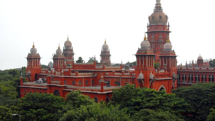 Sanatana Dharma case judgement Madras High Court carries out multiple corrections in the verdict | Sanatana row: சனாதனம் தொடர்பான வழக்கு