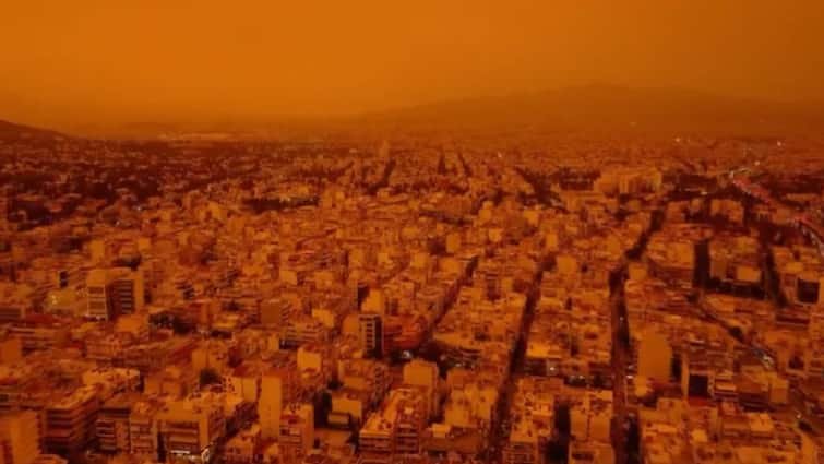 Greece: ஆரஞ்சு நிறமாக மாறிய கிரீஸ் நாடு.. பதறிய மக்கள்.. ஆச்சரியத்தை ஏற்படுத்தும் நாசாவின் விளக்கம்!