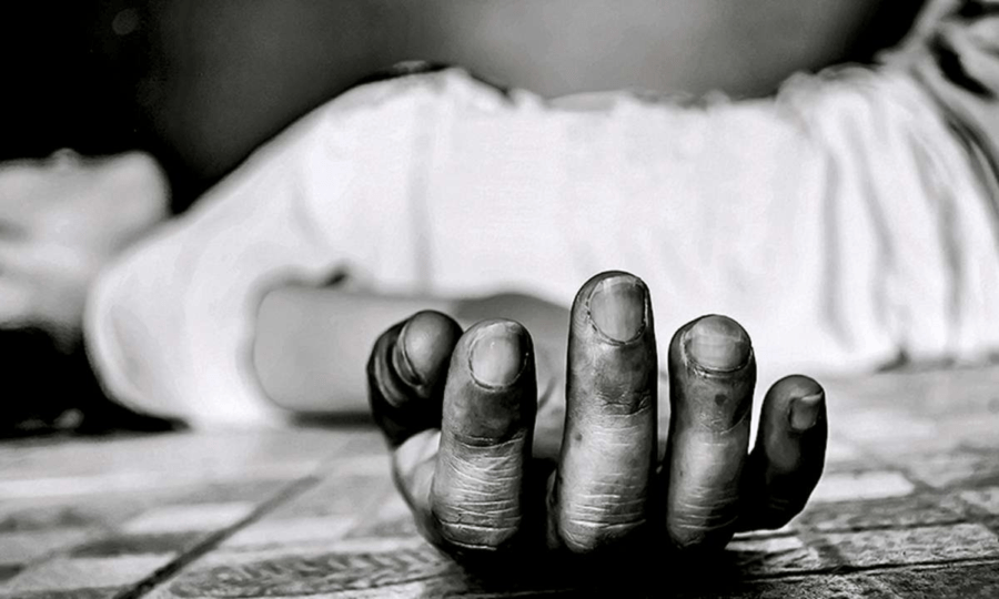 சென்னை வேளச்சேரியில் பரபரப்பு… மேம்பாலத்தில் இருந்து குதித்து பெண் தற்கொலை…