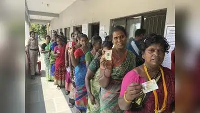 இடைத்தேர்தல் வாக்குப்பதிவு குறைவு வாக்காளர்களின் சோர்வை சுட்டிக்காட்டுகிறது